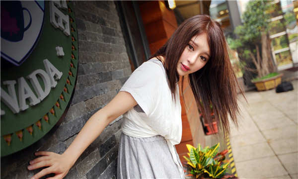 内黄想找一个女性生孩子给报酬-｛找个女人生孩子多少钱｝